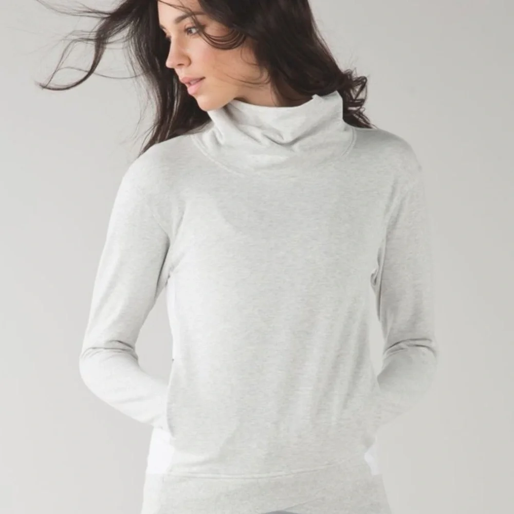Lululemon On the Double pullover - Picture 2 of 9